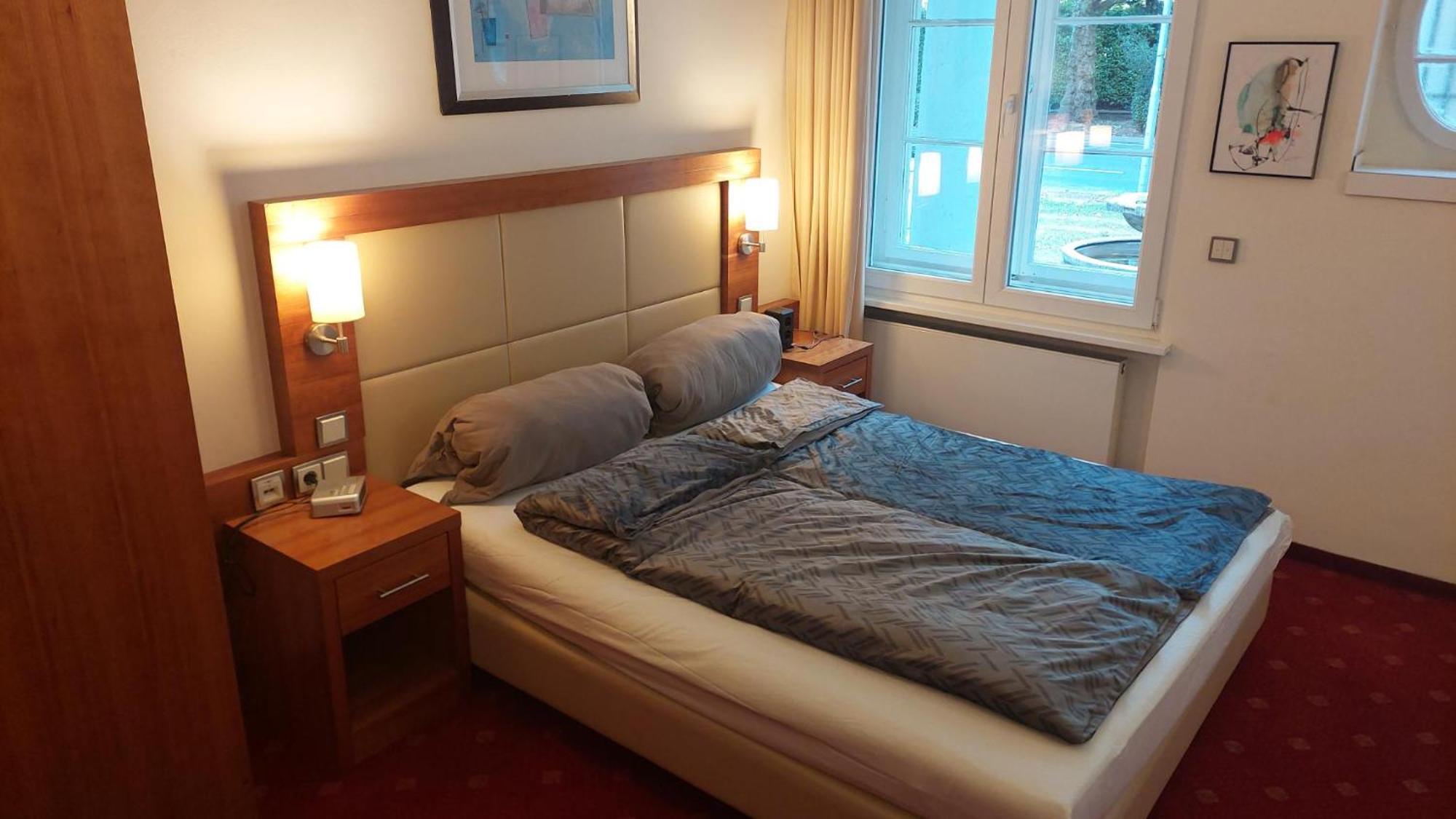 Die Villa, Zimmer 26, Dz Leverkusen Eksteriør bilde